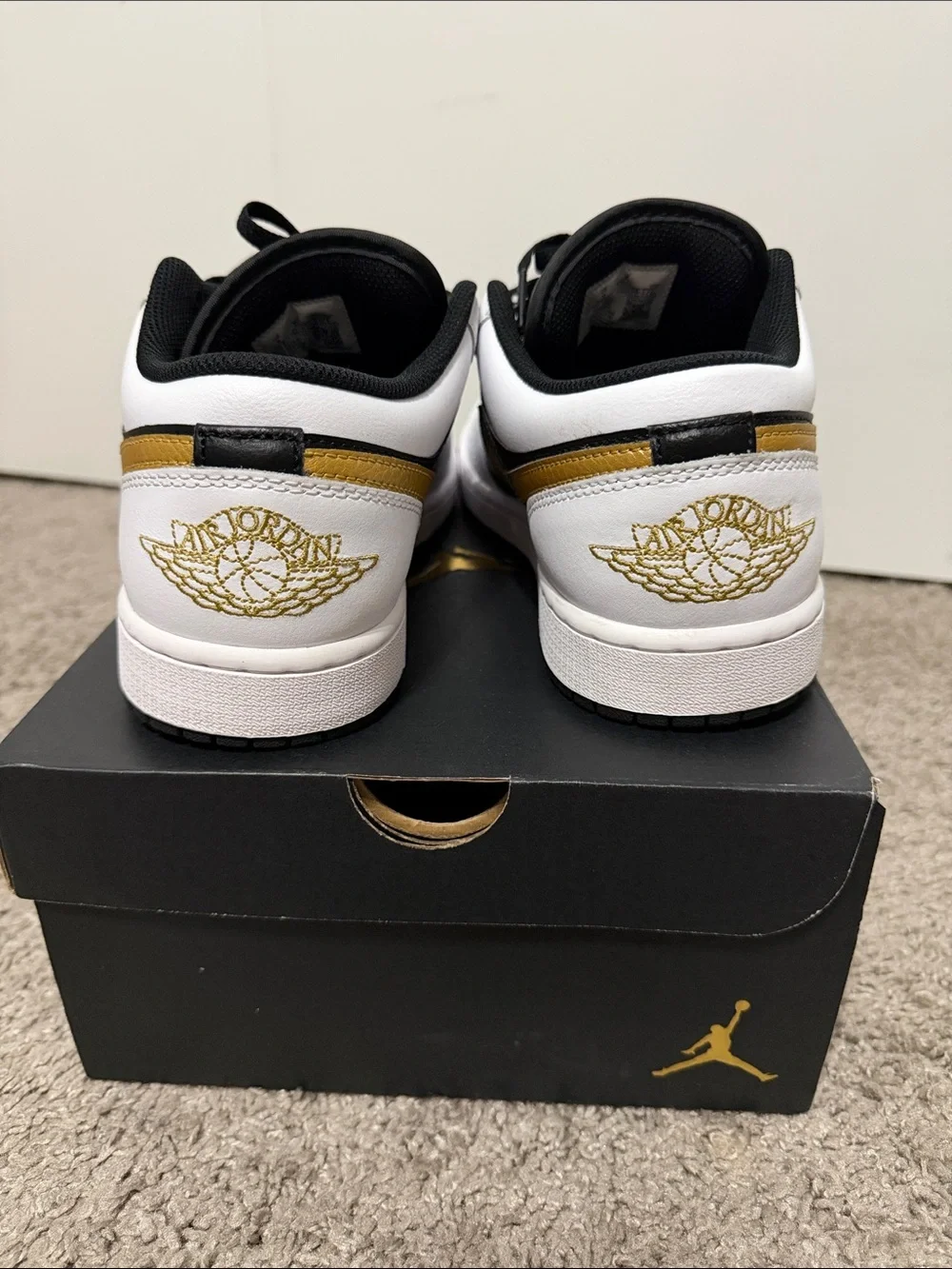 Jordan low top